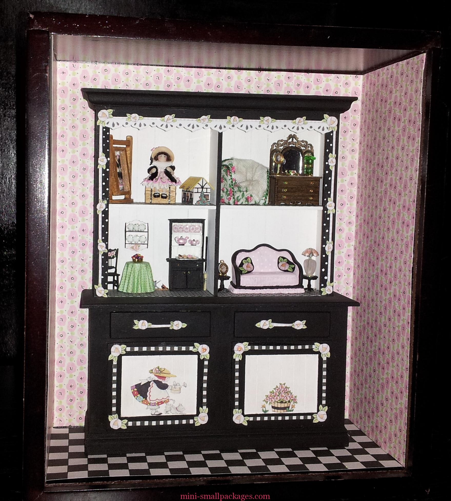 Read more about the article NAME Day Hutch