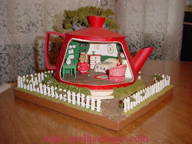 Read more about the article Miss Cherrie’s Teapot House