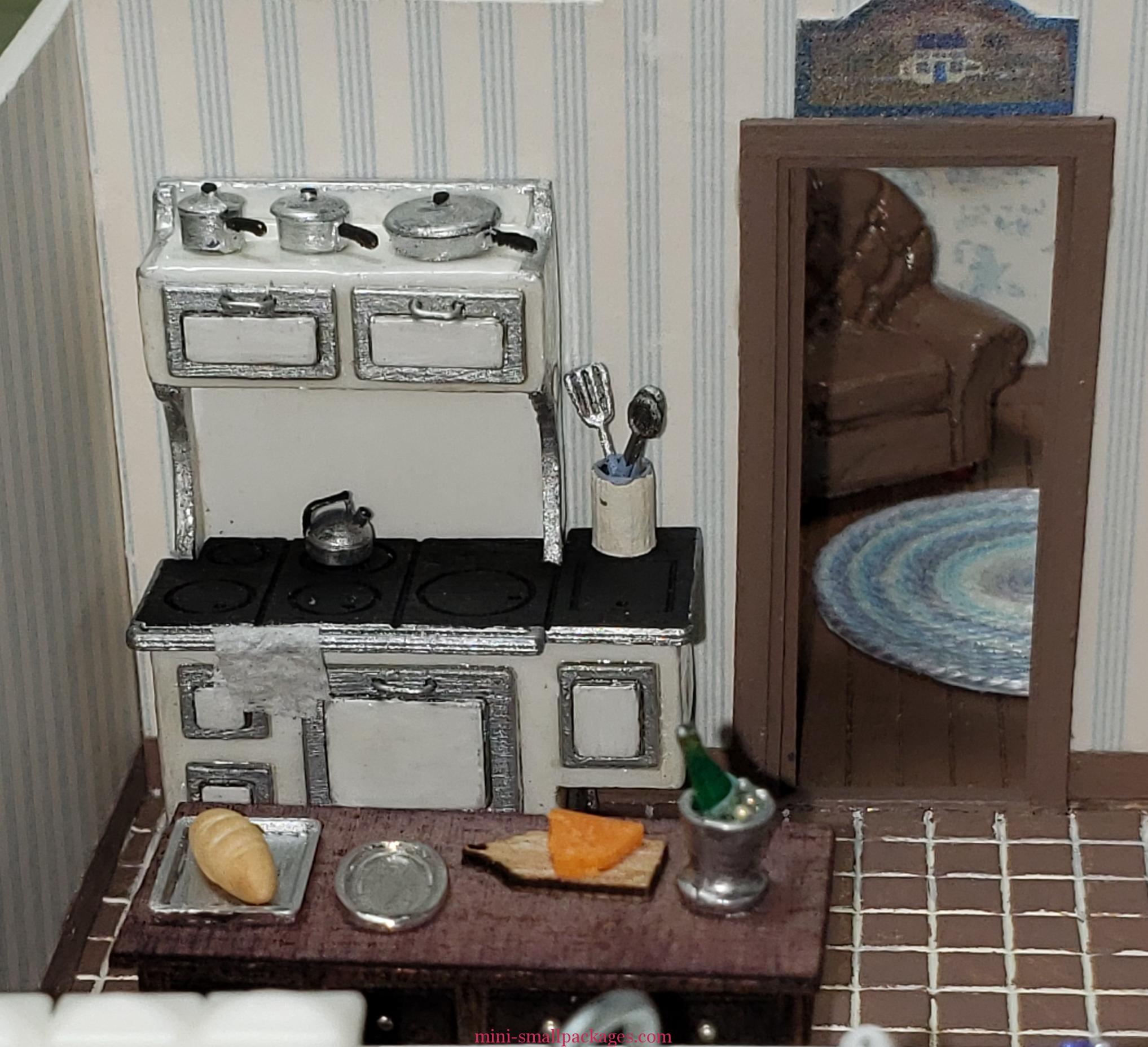 Read more about the article Petite Chateau – Kitchen